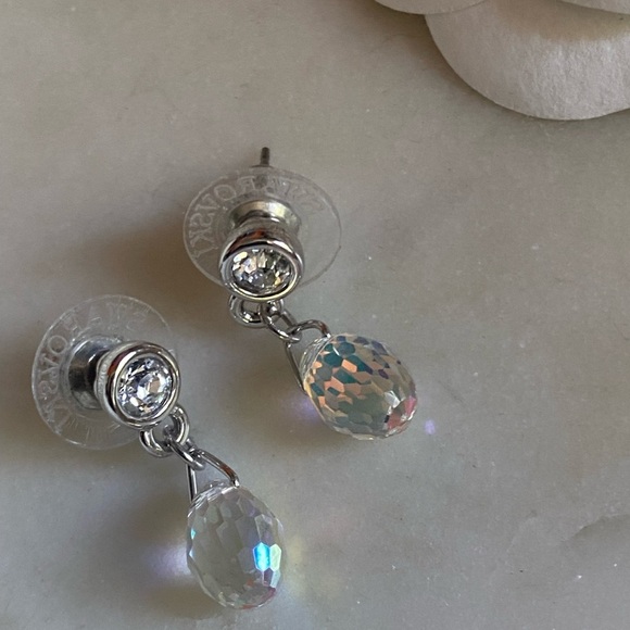 Swarovski Aurora Borealis style earrings - Picture 7 of 16
